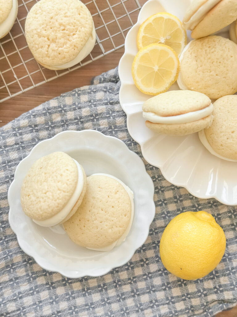 lemon whoopee pies