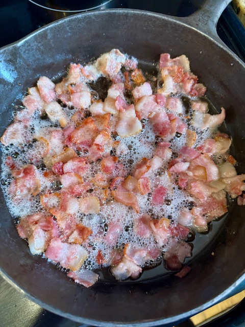 Cooking bacon in cast iron skillet